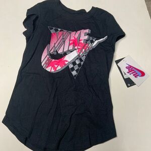 New Nike Girls Shirt